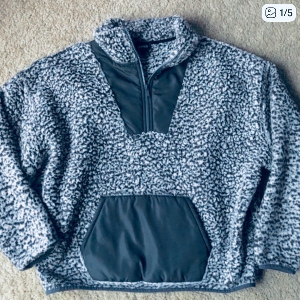 Fleece White & Grey Sherpa Pullover